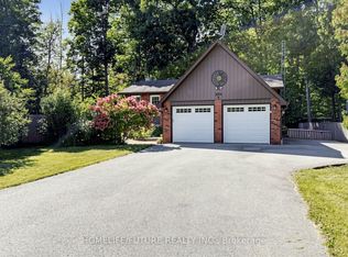 3906 Rosemary Ln, Innisfil, ON L9S 2L6