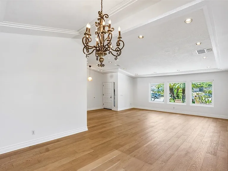 1023 Highlight Dr — Photo 13