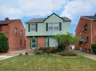 4425 Silsby Rd, University Heights, OH 44118