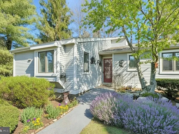 754 Inverness Dr #754, West Chester, PA 19380