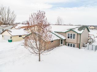 416 6th Ave, Mapleton, ND 58059