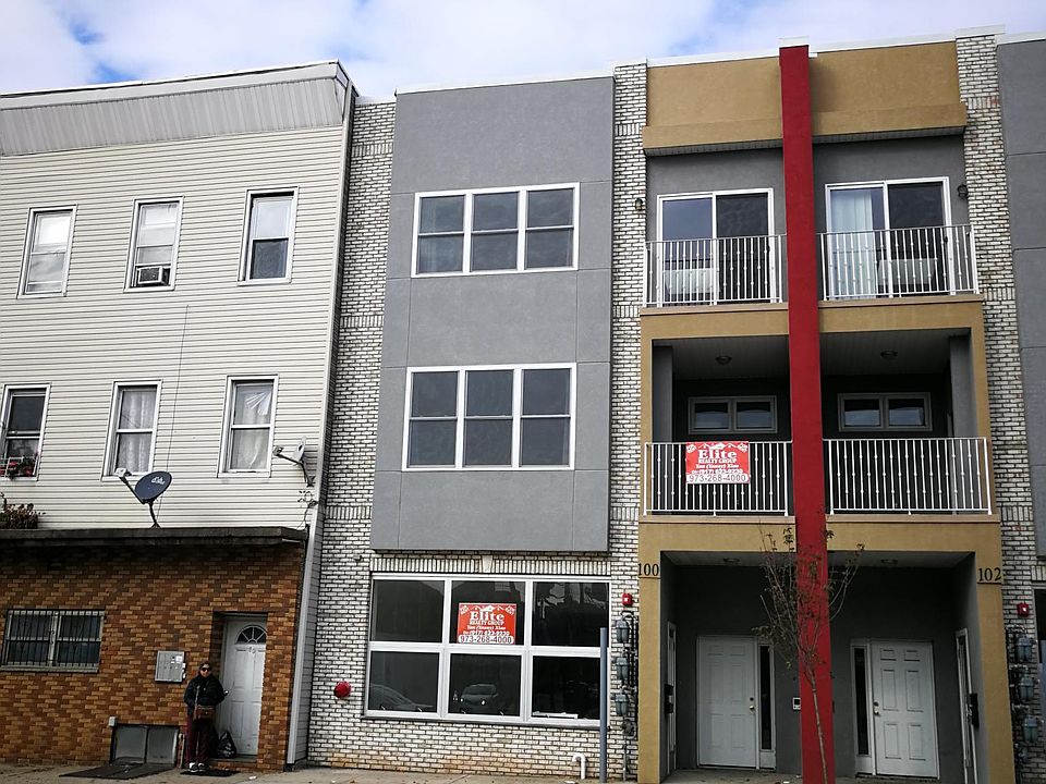 1st image of 100 Harrison Ave #2R