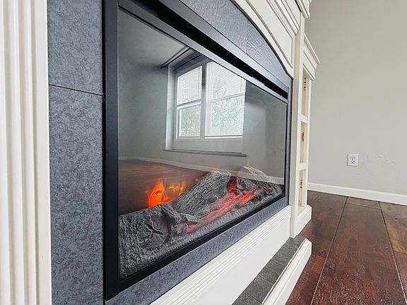4th image of 1028 Stoddard St APT 3
