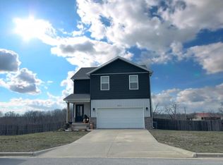 301 Great Plains Street, Nixa, MO 65714