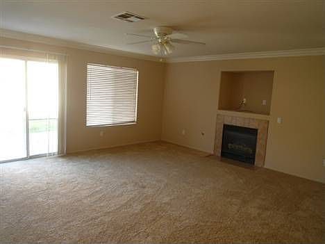 4th image of 27964 Wintergrove Way