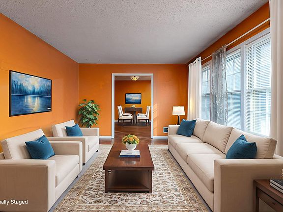 5th image of 137 Bridgewater Cir