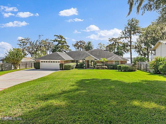 4th image of 1274 HICKORY COVE Lane