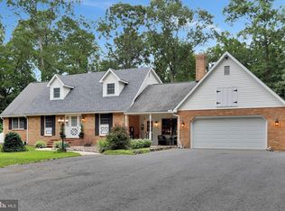 9611 Shimpstown Rd, Mercersburg, PA 17236