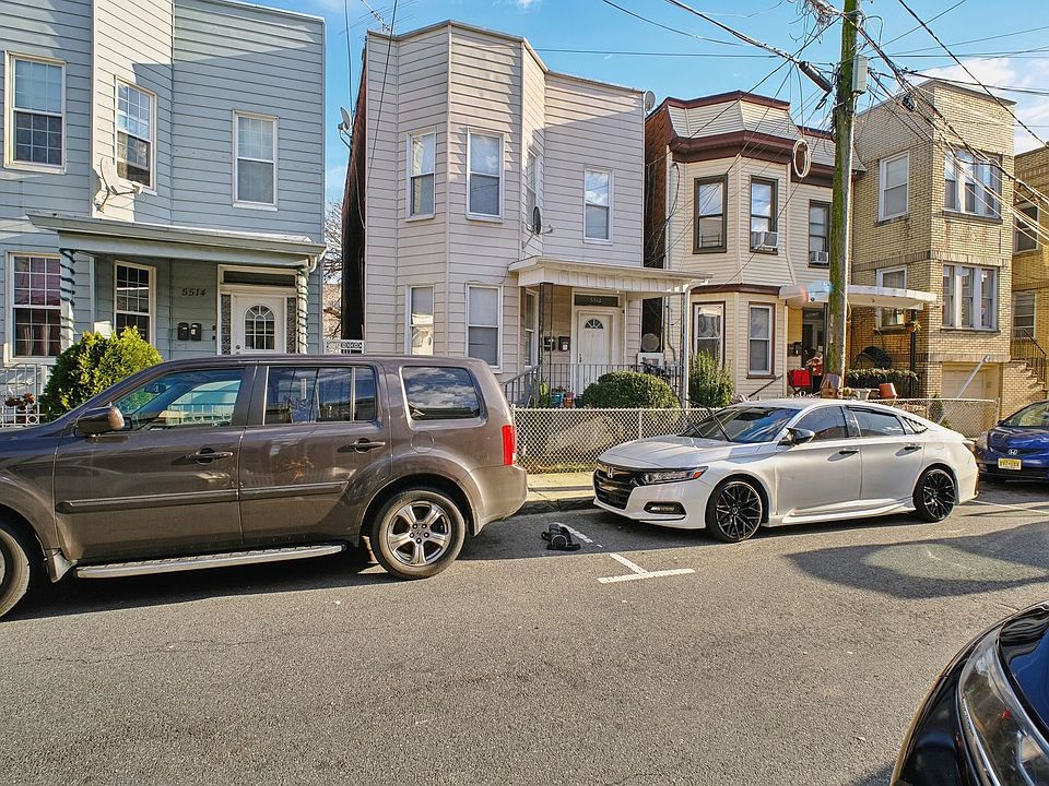 1st image of 5512 Grant Pl