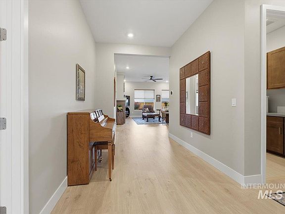 4th image of 11765 S Integrity Ln