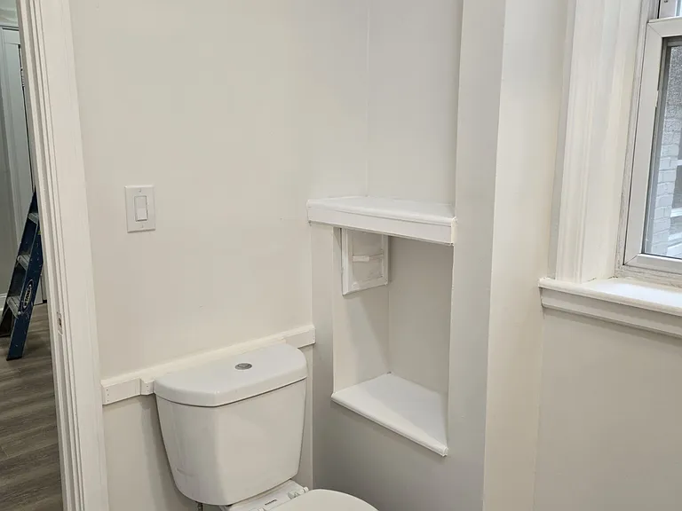 1193 Commonwealth Ave #5 — Photo 8
