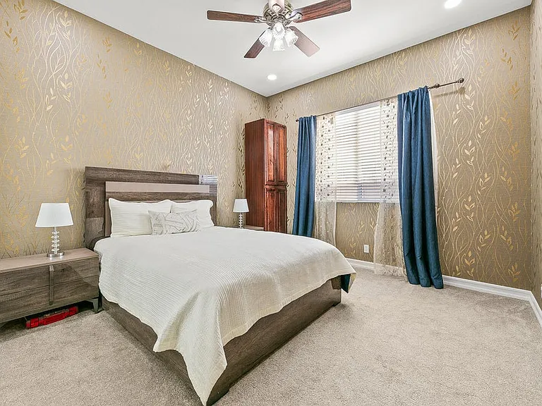 46211 Roadrunner Ln — Photo 23