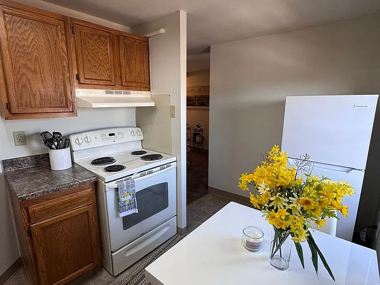 716 Washington Pl — Photo 44