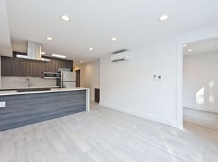 1817 25th Rd #2, Astoria, NY 11102