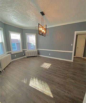 3rd image of 111 E 41st St #3