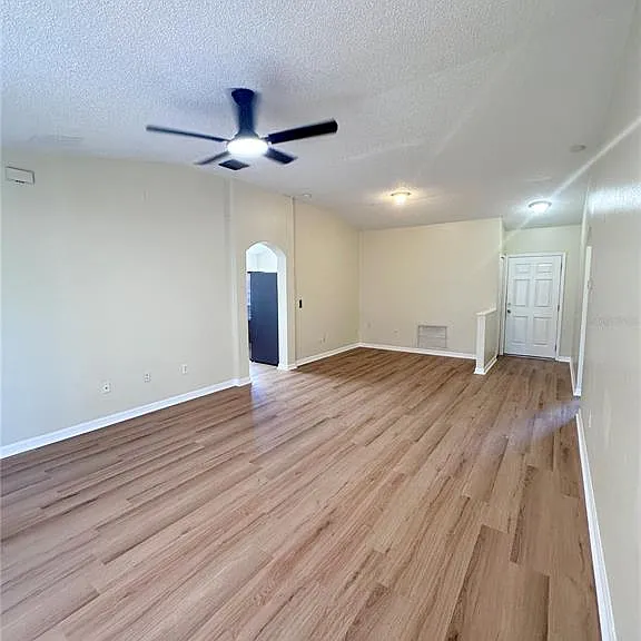 11030 Whittney Chase Dr — Photo 3