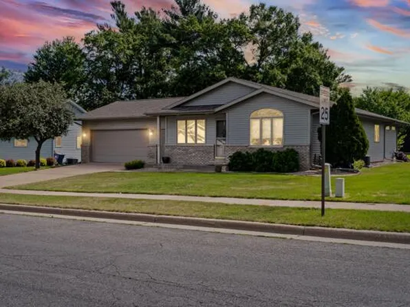 1124 EAST AVENUE N N, Onalaska, WI 54650