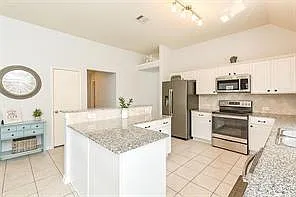 20510 Glademill Ct — Photo 8
