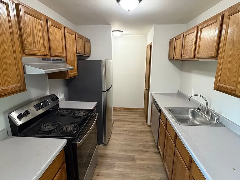 161-169 Talon Pl — Photo 6