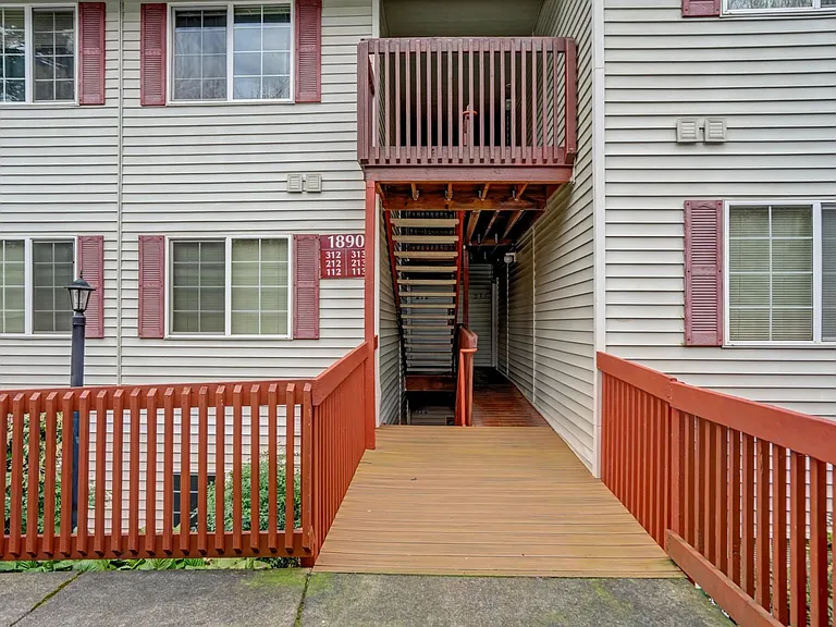 The Apartments at Cinnamon Lakes — Photo 36