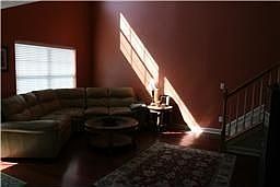 4th image of 112 Savannah Ct