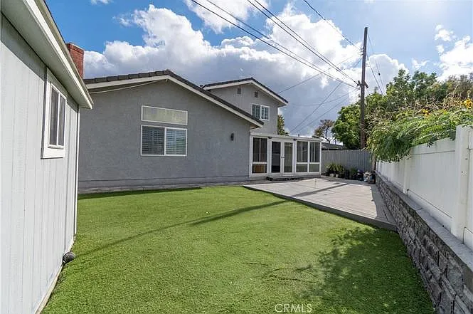 12121 Nashville Ave — Photo 35