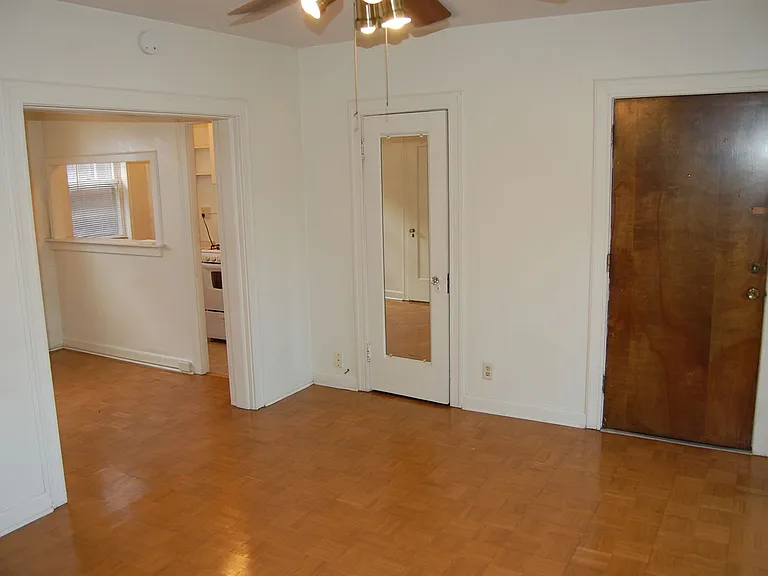 1739 G St. — Photo 5