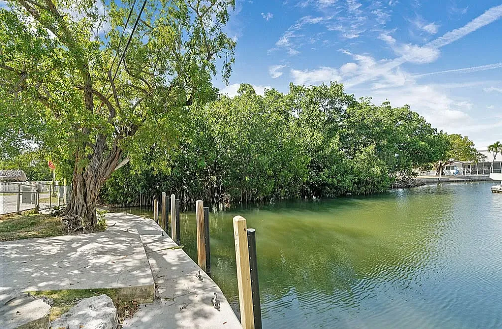 1 bed, 3189 sqft, $2,750 — Photo 3