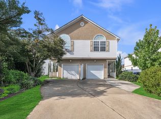 8131 Redmon Rd #B, Norfolk, VA 23518