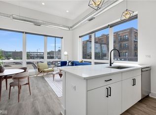 4732 N Western Ave #203, Chicago, IL 60625