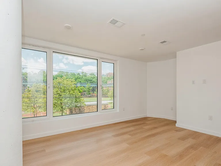 408 Jackson St #202 — Photo 7