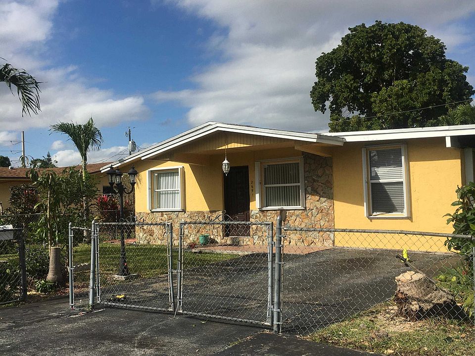 1st image of 2651 NE 214th St