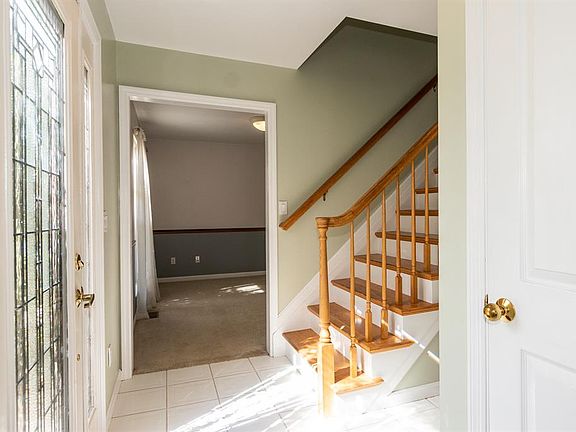 5th image of 1211 Capitol Hill Dr