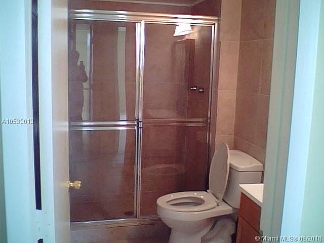 1st image of 16851 NE 23rd Ave APT 301