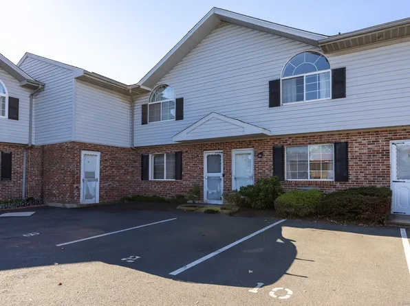 975 Meriden Rd 11, Waterbury, CT 06705