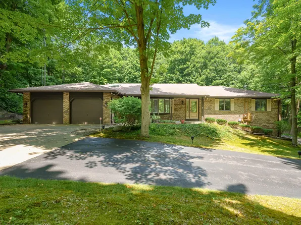 1130 W G Ave, Kalamazoo, MI 49009