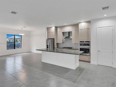 4496 NW 80th Ave, Doral, FL, 33166