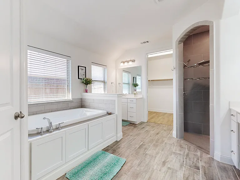 6112 Whale Rock Ct — Photo 17