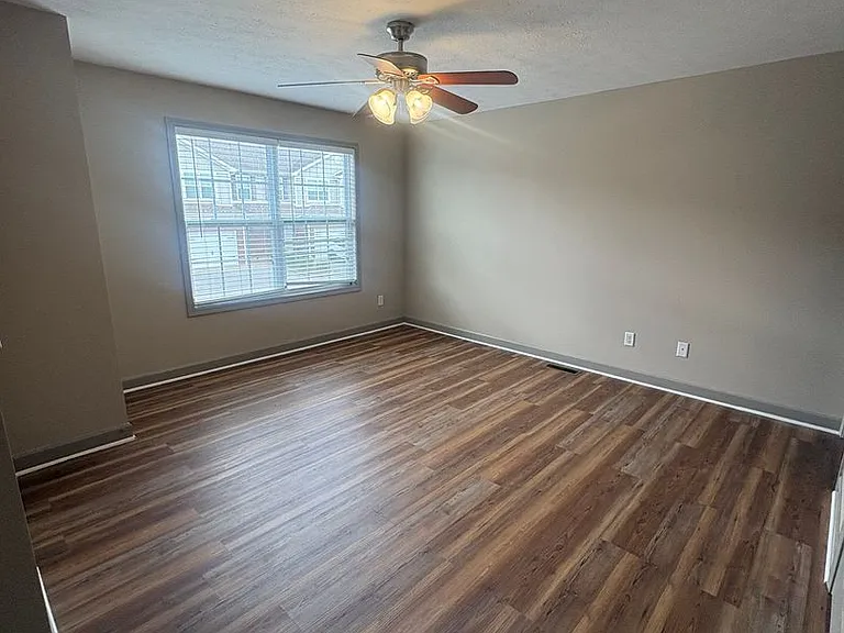 110 Audley Ct — Photo 89