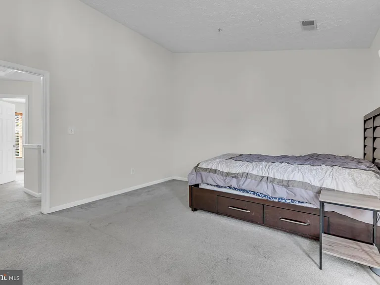 8336 Finchleigh St — Photo 24