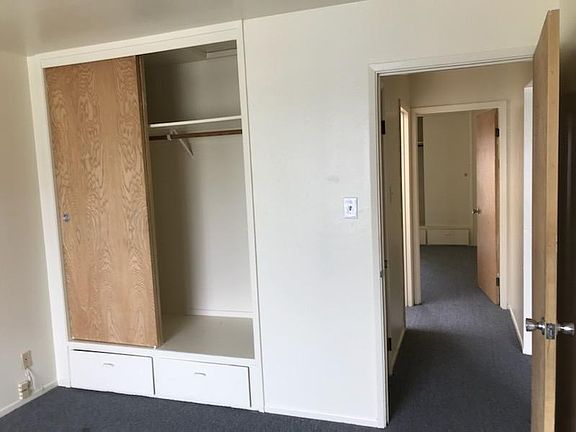 5th image of 538 7th Ave APT 4