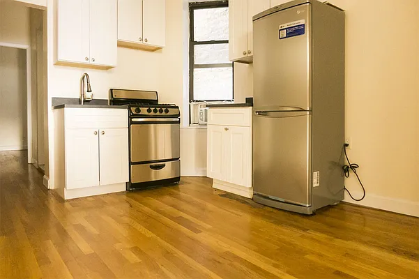 Rented by Crosstown Apartments NYC | media 11