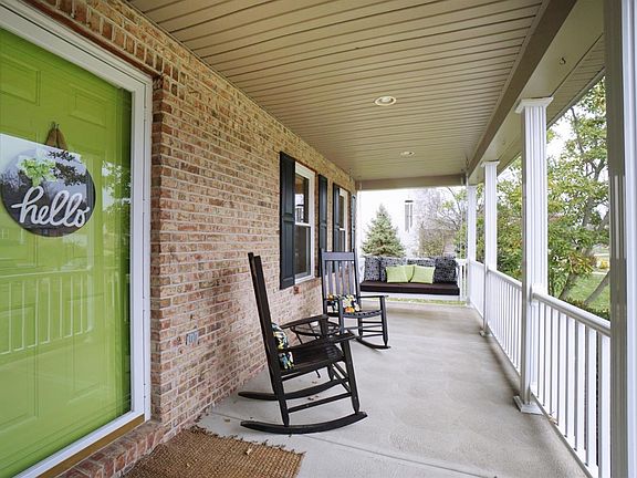 2nd image of 6246 Deerhaven Ln