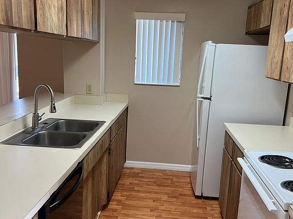 5th image of 4451 Barna Ave #4451