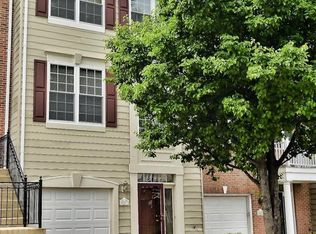 967 Herons Run Ln, Woodbridge, VA 22191