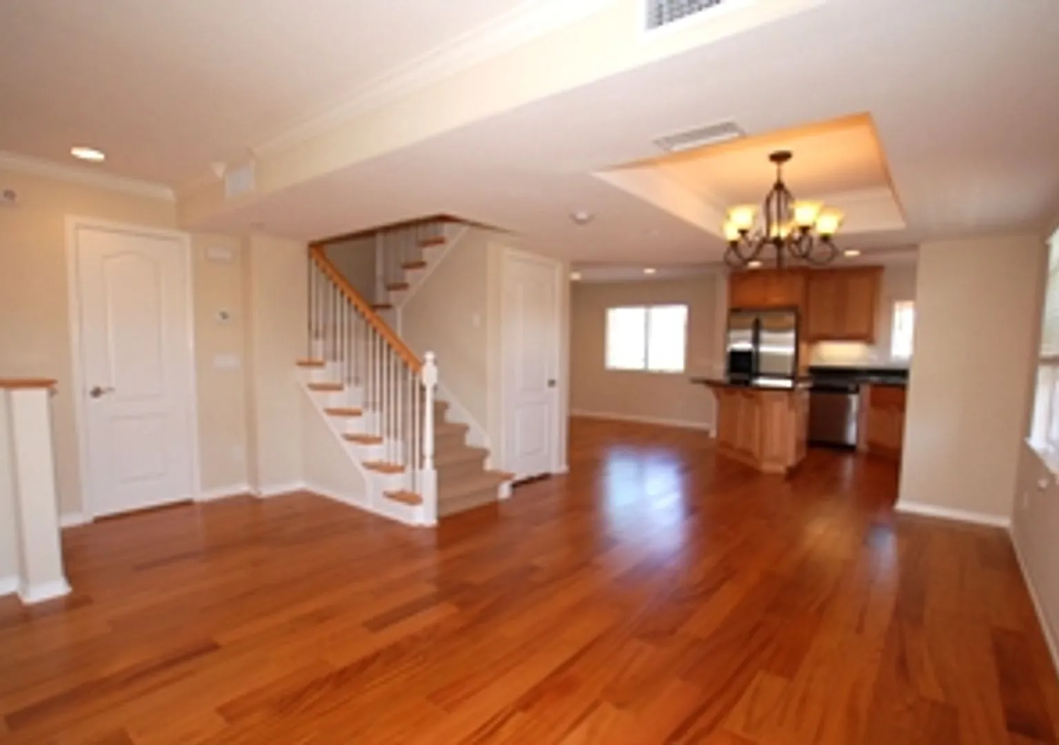 Great Condo in "The Bluffs" Community of Coastal Carlsbad!! — Photo 1