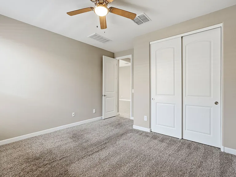 38213 W San Clemente St — Photo 28