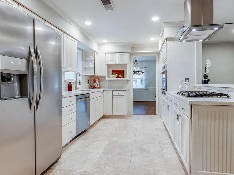 2615 Rosefield Dr — Photo 12