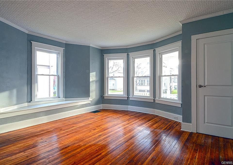 Living room 2nd floor