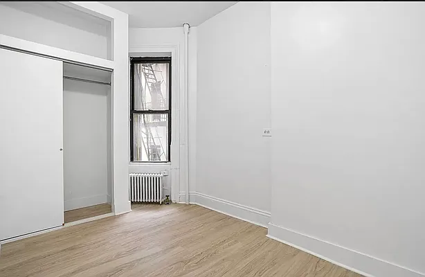 Rented by Douglas Elliman | media 22